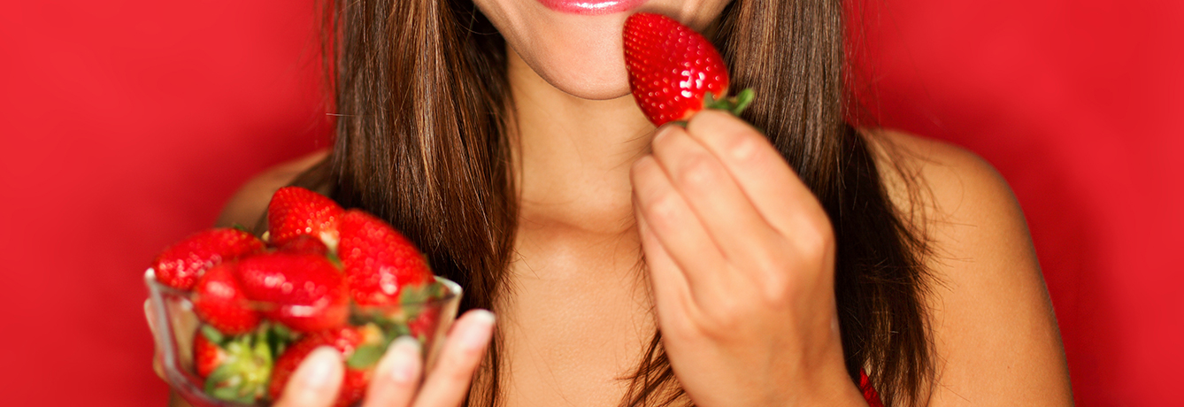 Strawberries_vs_esophageal_cancer-1338x460