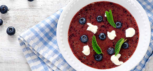 Warm berry soup with blueberries